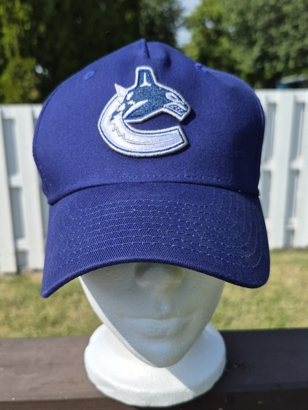 Youth Vancouver Canucks NHL Hockey Baseball Cap